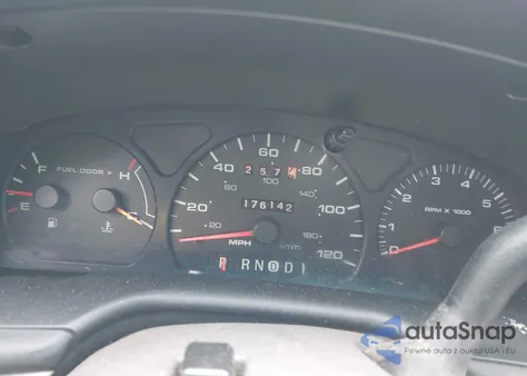 2000 Ford Taurus Ses z USA, uszkodzony, nr VIN 1FAFP55S1YA155441